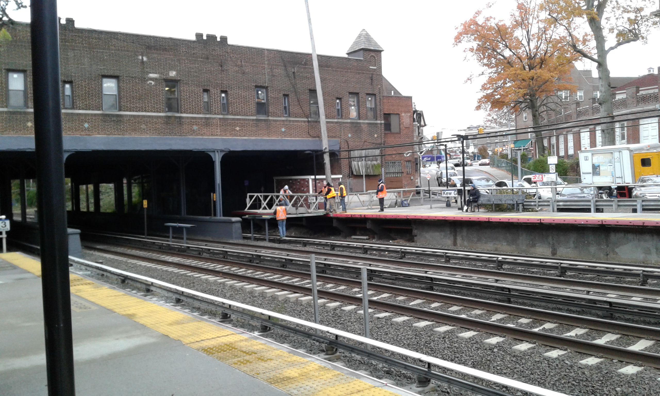 Kew Gardens LIRR
