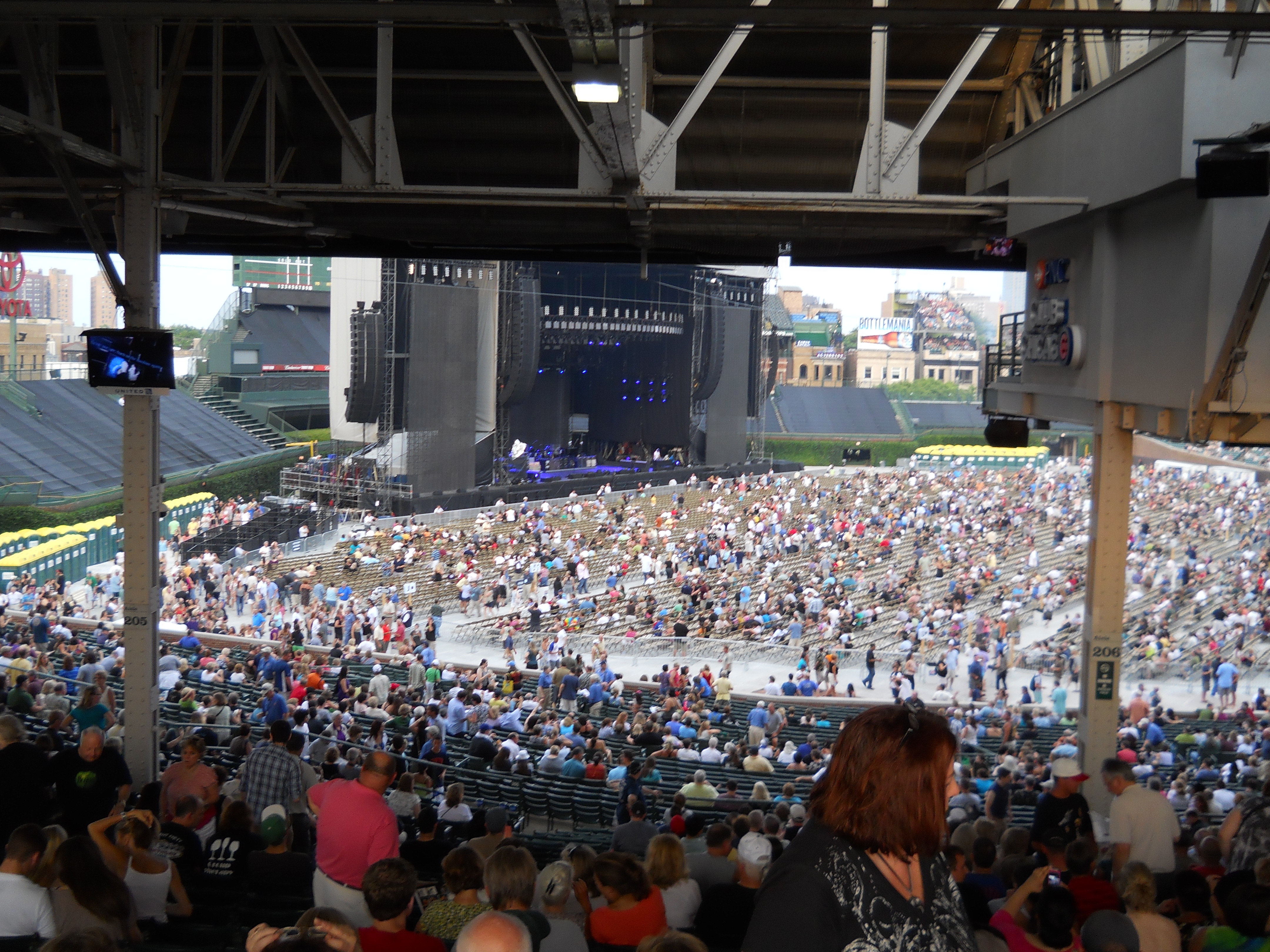 Paul McCartney On The Run 2011 Chicago Wrigley Field 