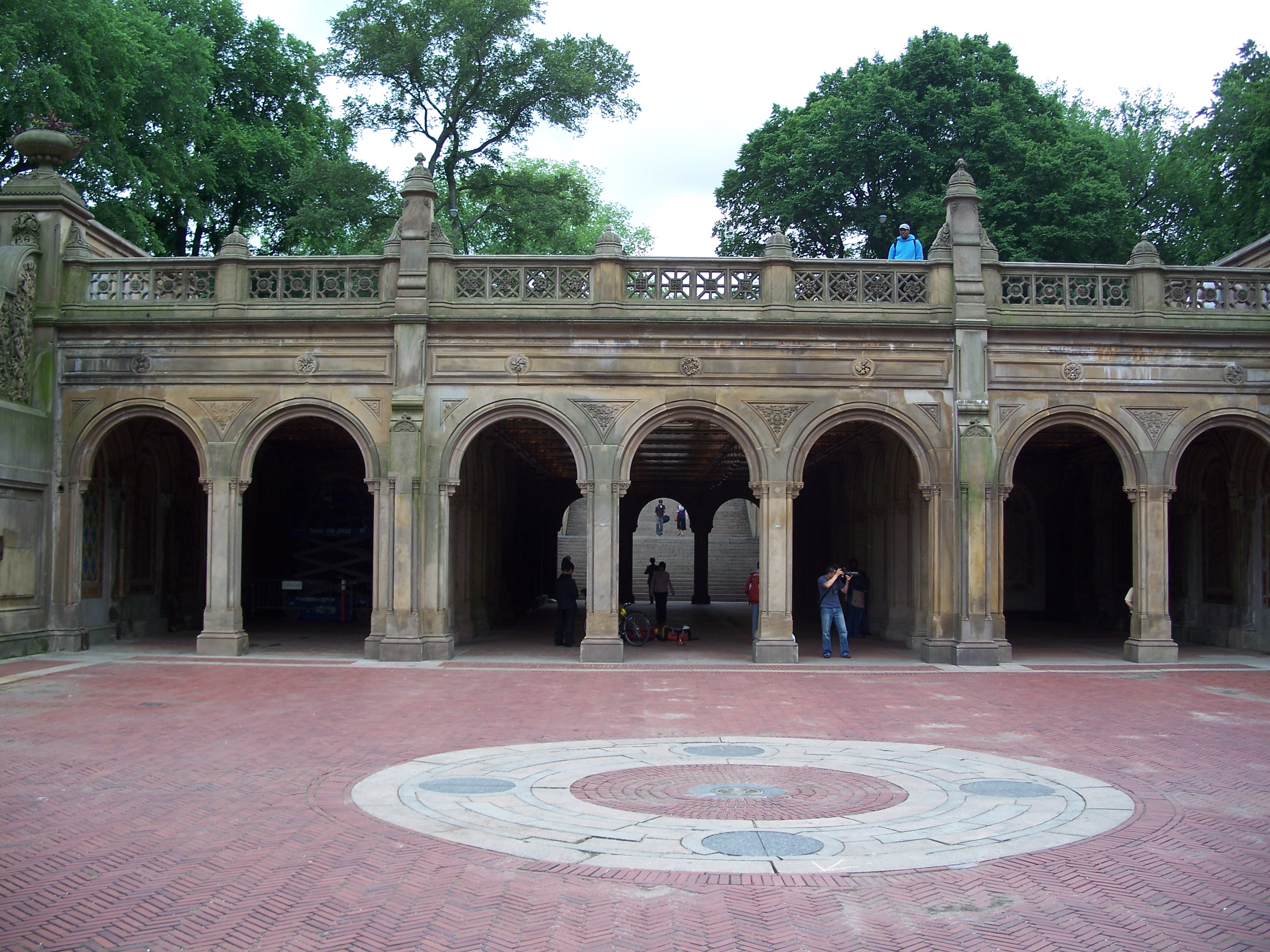 Bethesda Terrace Arch Bridge in Central Park, New York Cit…